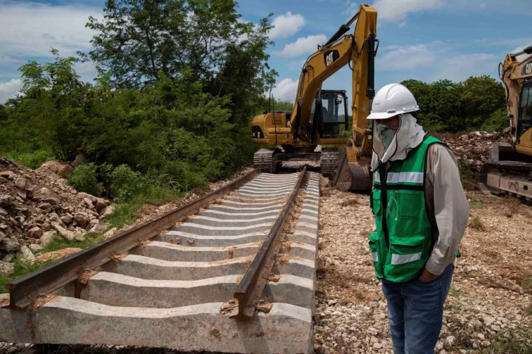 Ambientalistas piden ser tomados en cuenta en la construcción del Tren Maya, el trazo que cruza Quintana Roo